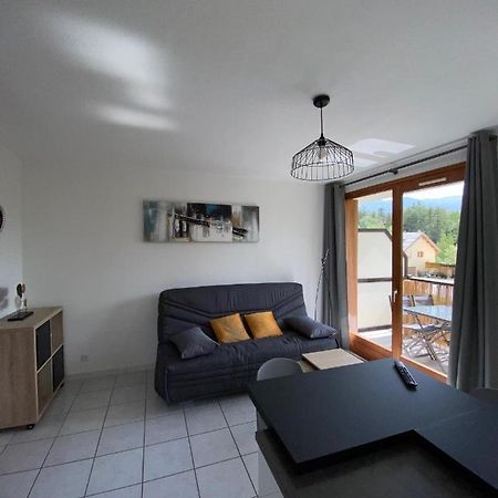 Appartement Situe A Cote Du Lac De Serre Poncon Saint-Sauveur  Extérieur photo